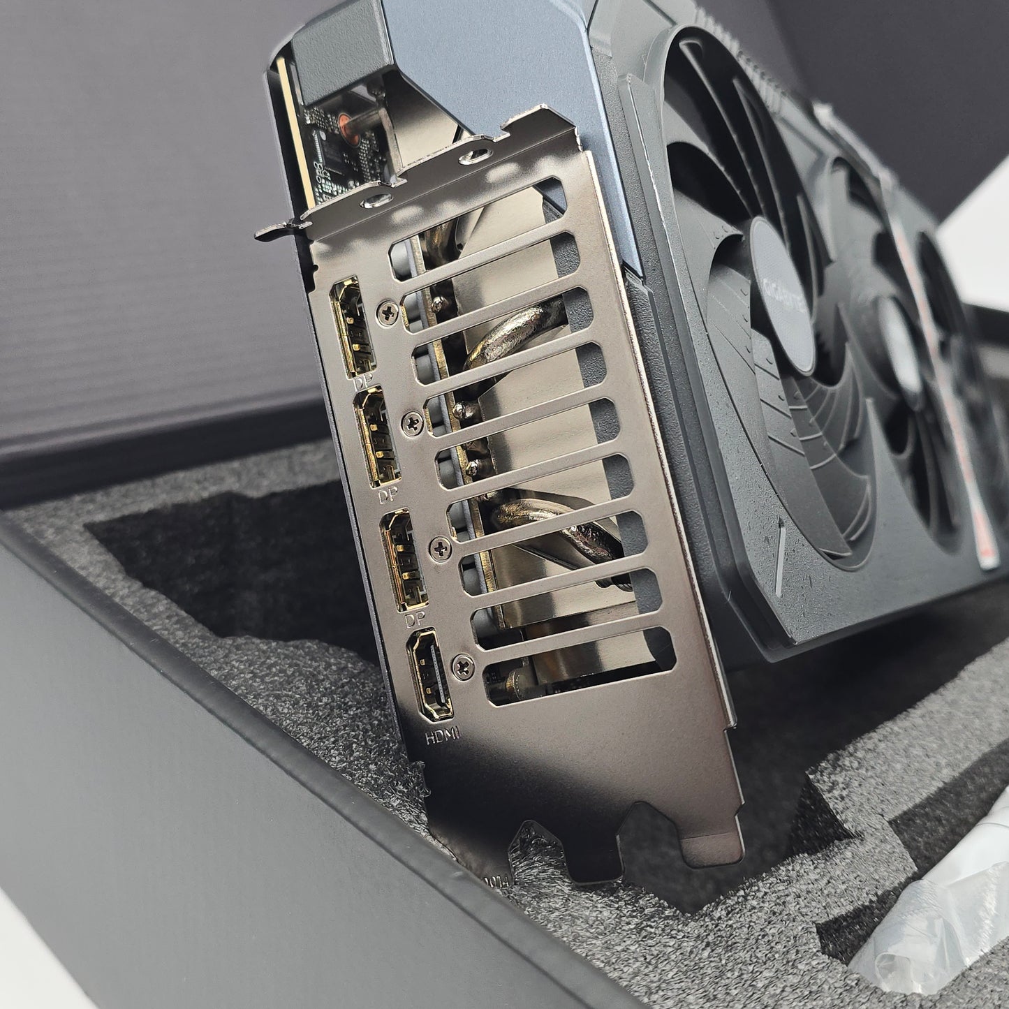 RTX 5090 Gigabyte Gaming OC 32GB, NVIDIA Gaming Graphics Card GPU
