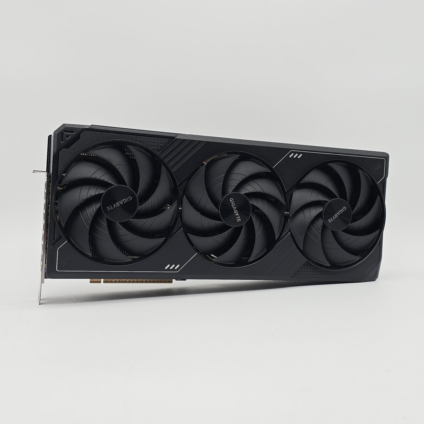 RTX 5090 Gigabyte Windforce OC 32GB, NVIDIA Gaming Graphics Card GPU