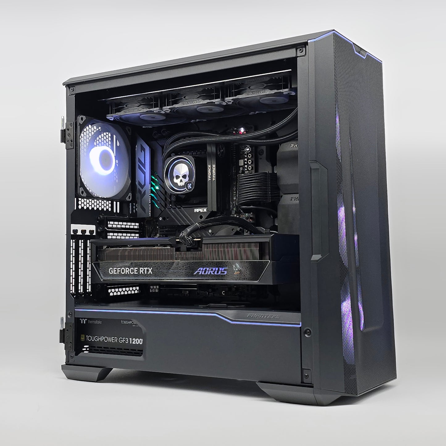 RTX 5090, Intel i9-14900KS, 48GB DDR5, 4TB, ROG STRIX APEX, Custom Black Liquid Cooled Gaming PC