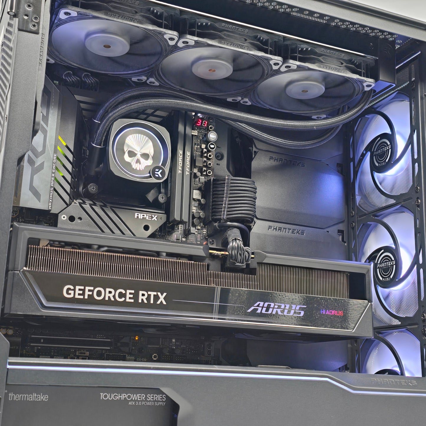 RTX 5090, Intel i9-14900KS, 48GB DDR5, 4TB, ROG STRIX APEX, Custom Black Liquid Cooled Gaming PC