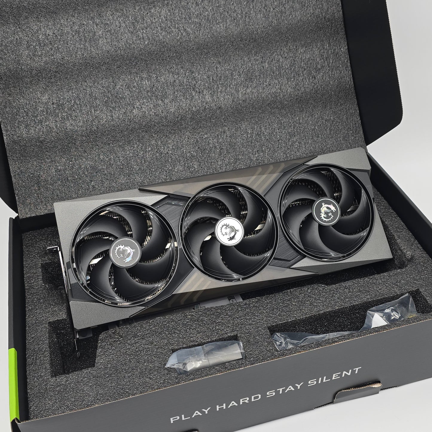 RTX 5090 MSI Gaming Trio OC 32GB, NVIDIA Gaming Graphics Card GPU