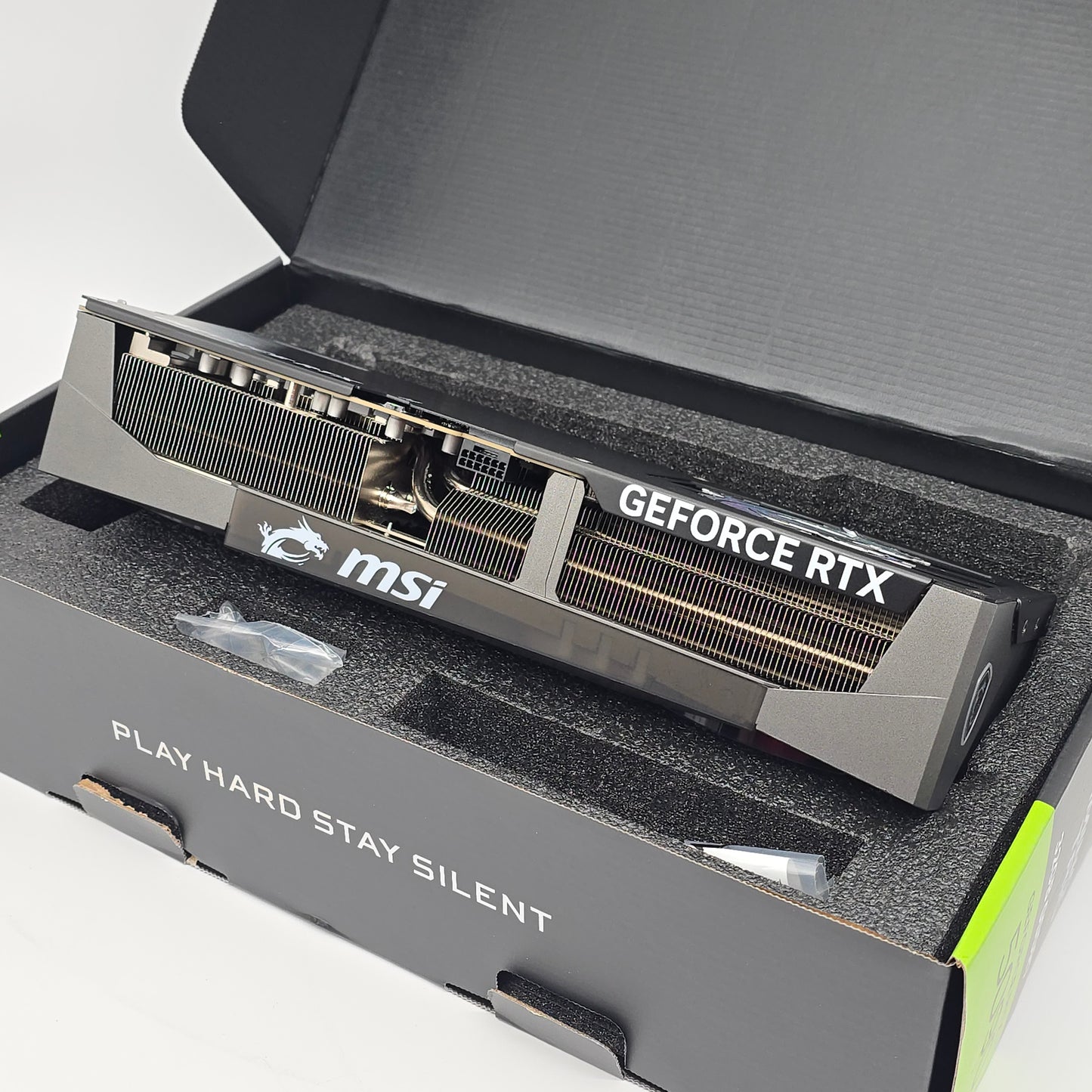 RTX 5090 MSI Gaming Trio OC 32GB, NVIDIA Gaming Graphics Card GPU