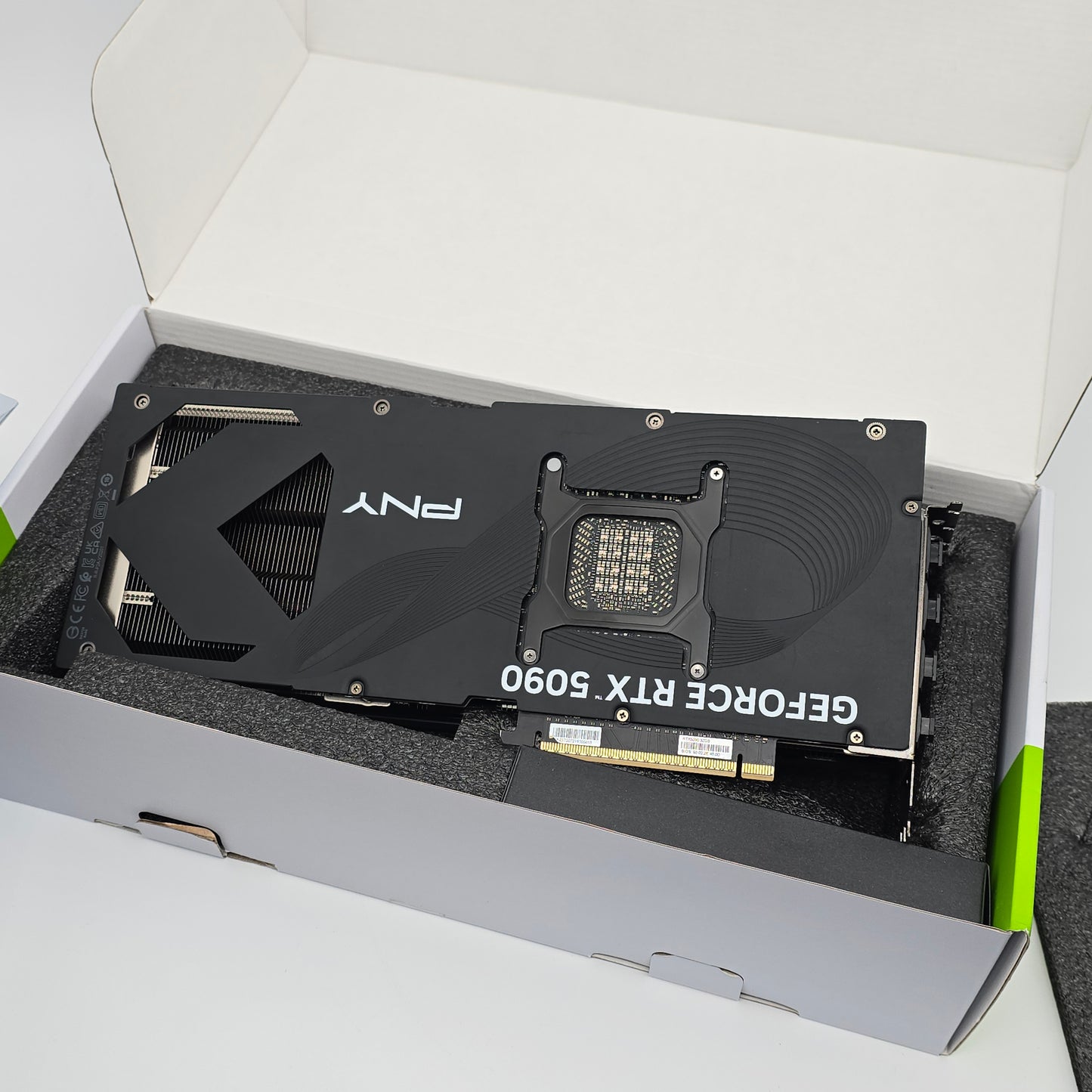 RTX 5090 PNY Verto Black OC 32GB, NVIDIA Gaming Graphics Card GPU