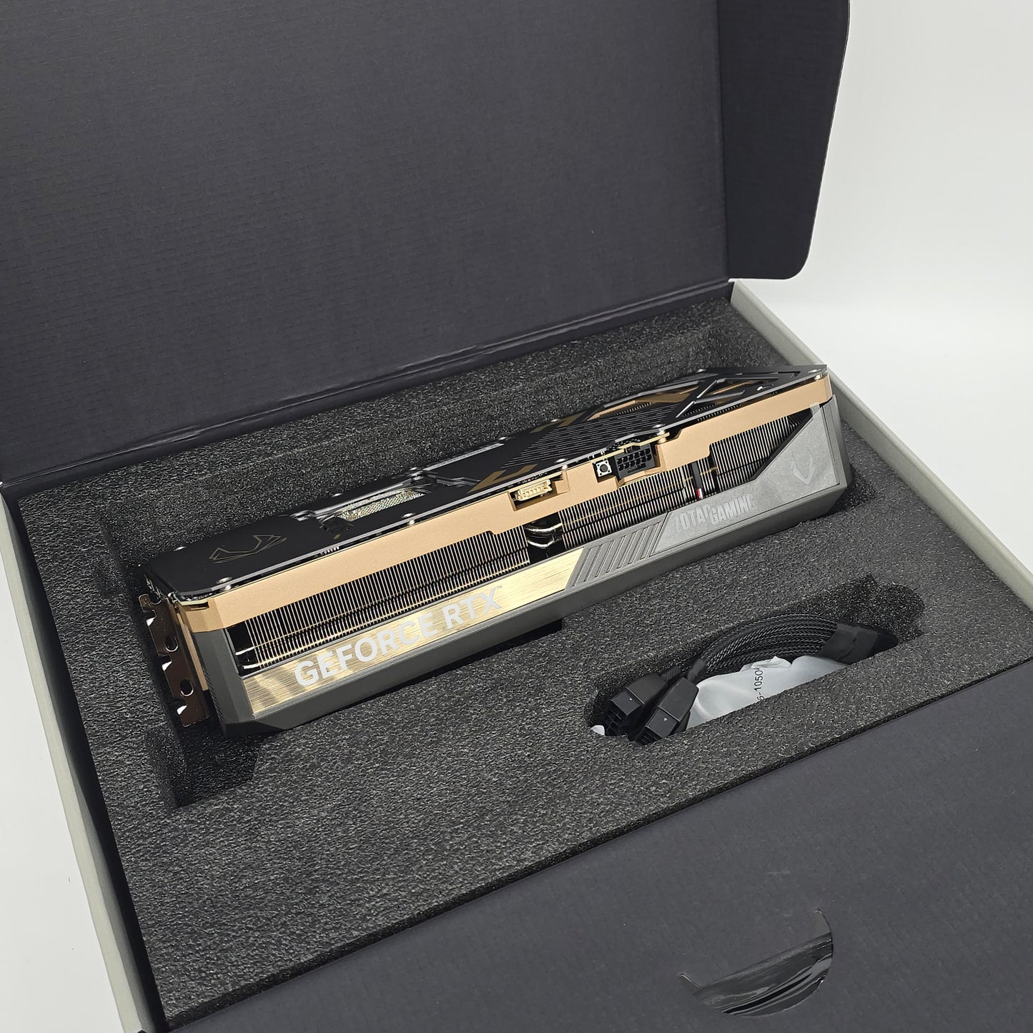 RTX 5090 Zotac Solid OC 32GB, NVIDIA Gaming Graphics Card GPU
