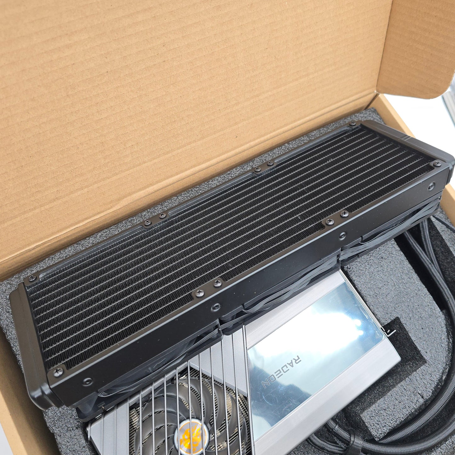RX 6900XT Sapphire Toxic Liquid Cooled 16GB, AMD RADEON Gaming Graphics Card GPU