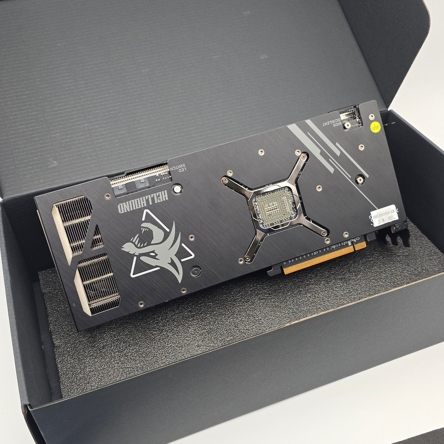 RX 7900 XTX Powercolor Hellhound 24GB, AMD Radeon Gaming Graphics Card GPU, 7900XTX