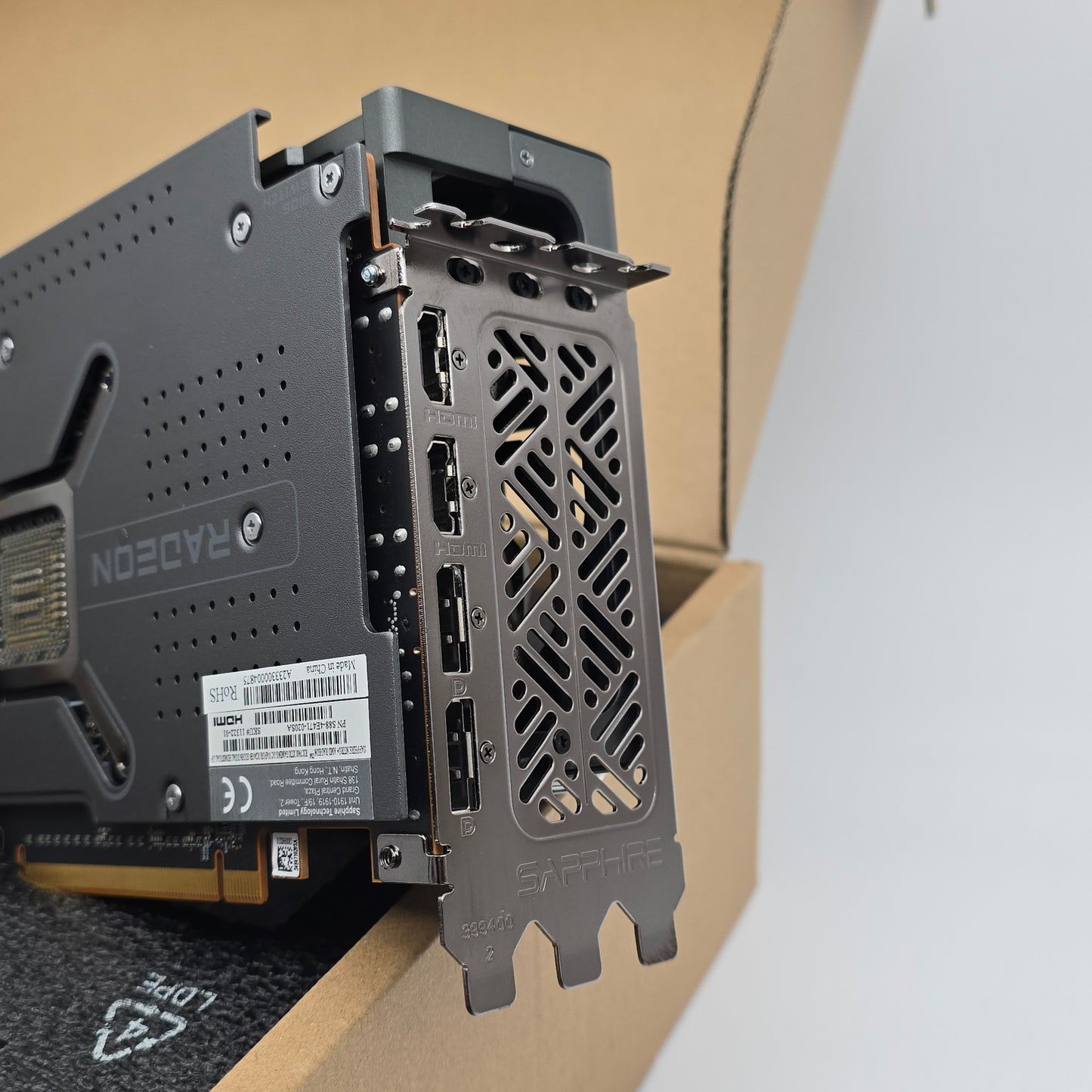 RX 7900 XTX Sapphire Nitro+ 24GB, AMD Radeon Gaming Graphics Card GPU