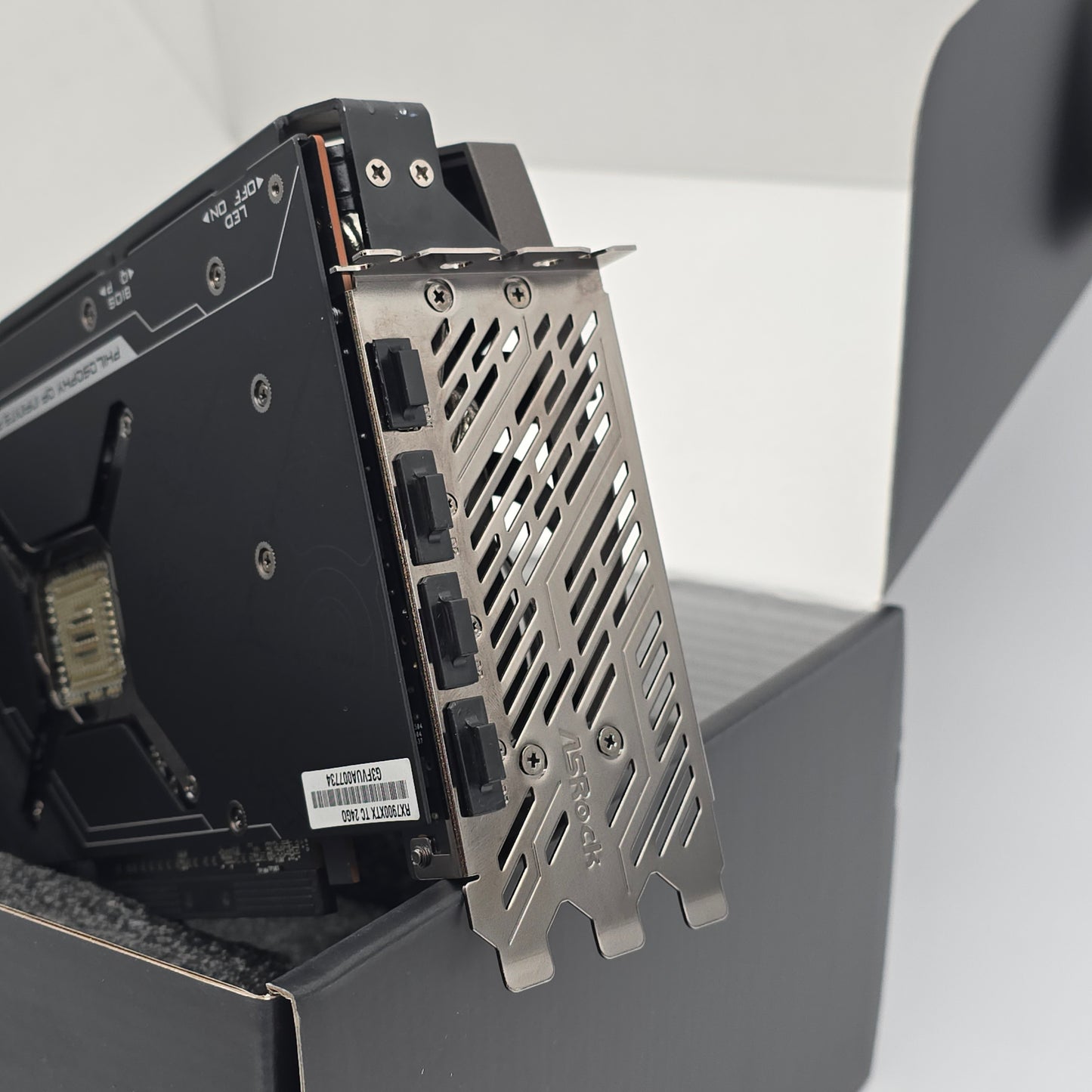 RX 7900XTX ASRock Taichi OC 24GB, AMD Radeon Gaming Graphics Card GPU, 7900 XTX