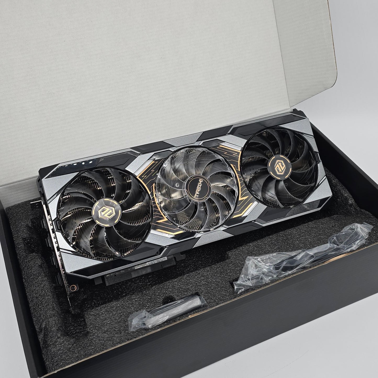 RX 9070 XT ASRock Taichi OC 16GB, AMD Radeon Gaming Graphics Card GPU, 9070XT