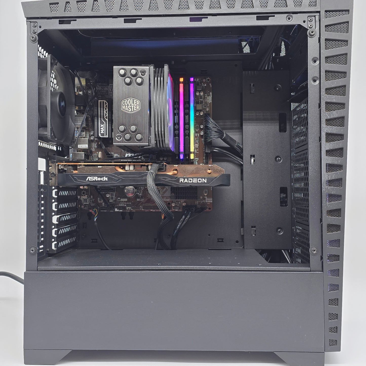 Ryzen 7 2700X, RX 6600, 1TB NVMe, 32GB DDR4, Custom Pre-Owned Gaming PC