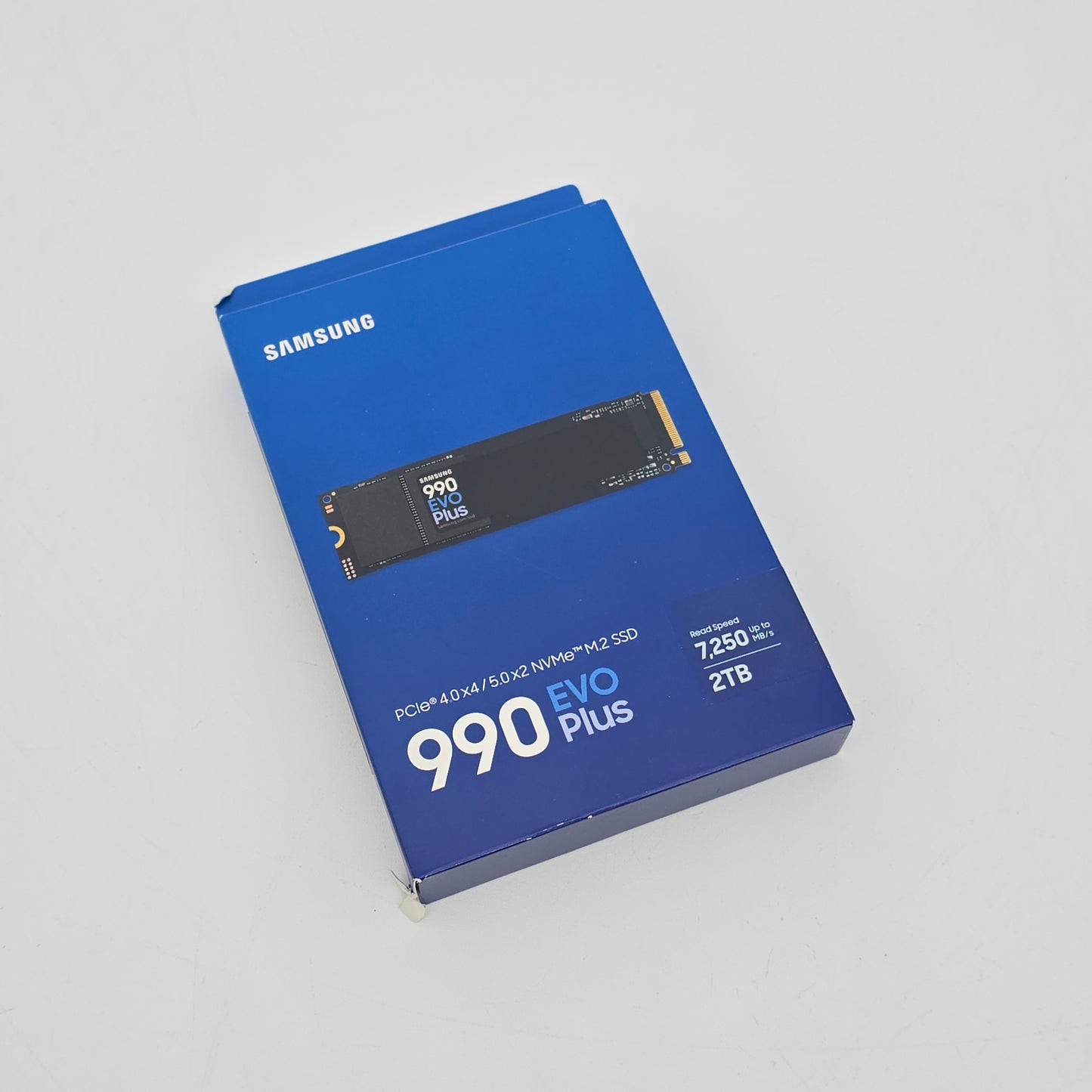Samsung 990 Evo Plus 2Tb NVMe SSD, PCIe Gen 4x4, Speeds Up to 7,250 MB/s