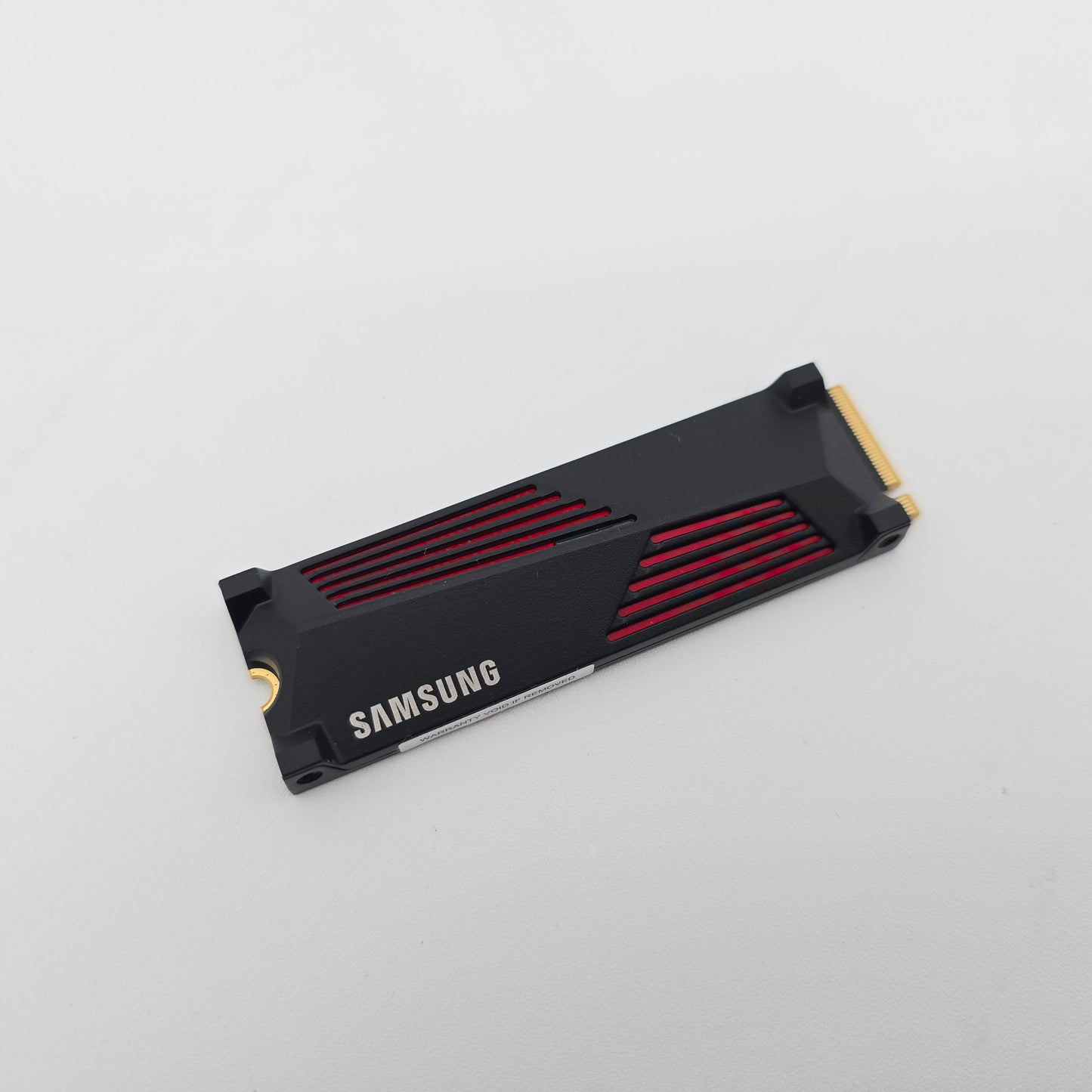 Samsung 990 Pro 4TB NVMe SSD with Heatsink, M.2 2280, 7,450 MB/s