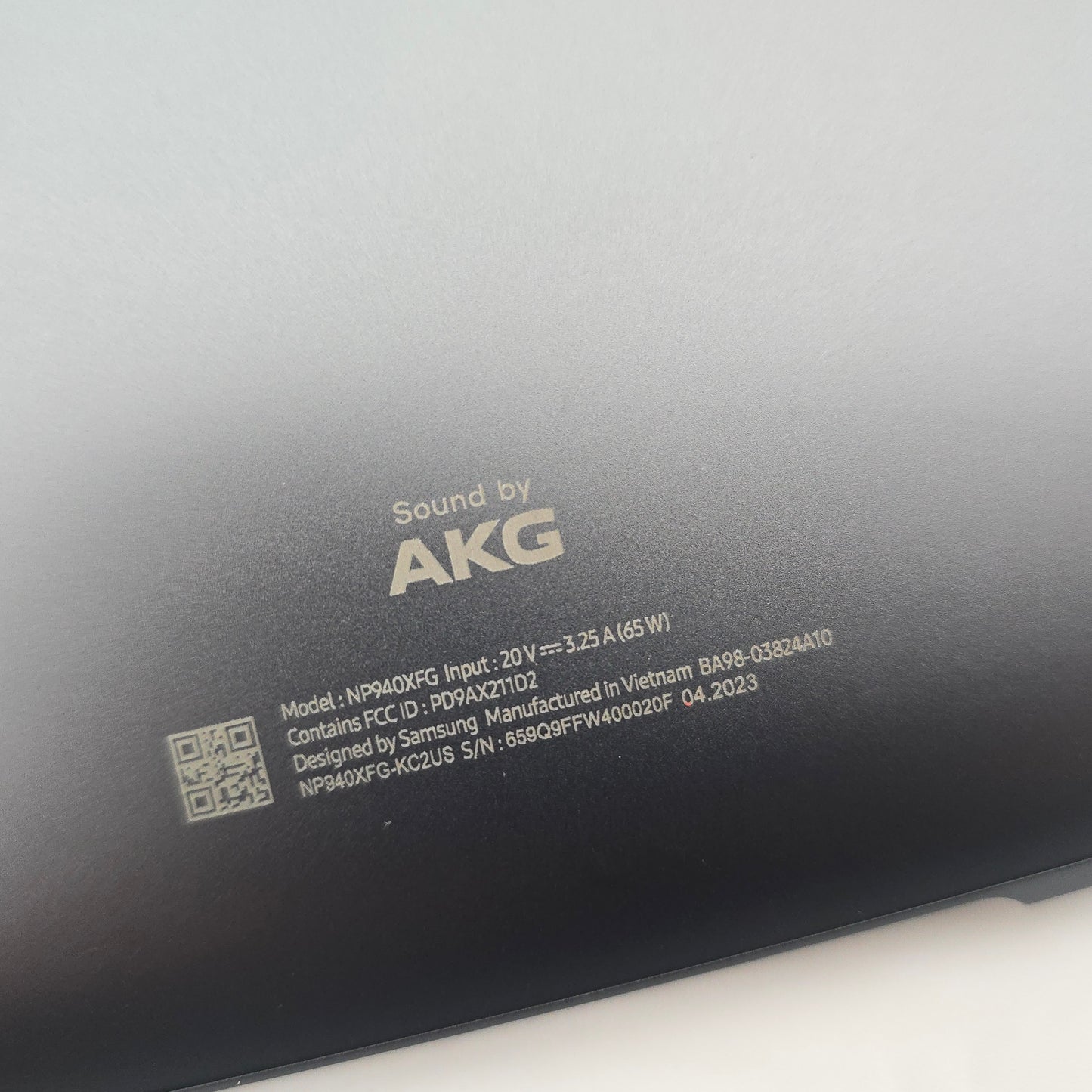 Samsung Galaxy Book3 Pro 14" Laptop, AMOLED 3K 120Hz Screen, Intel i7-1360P, 16GB RAM