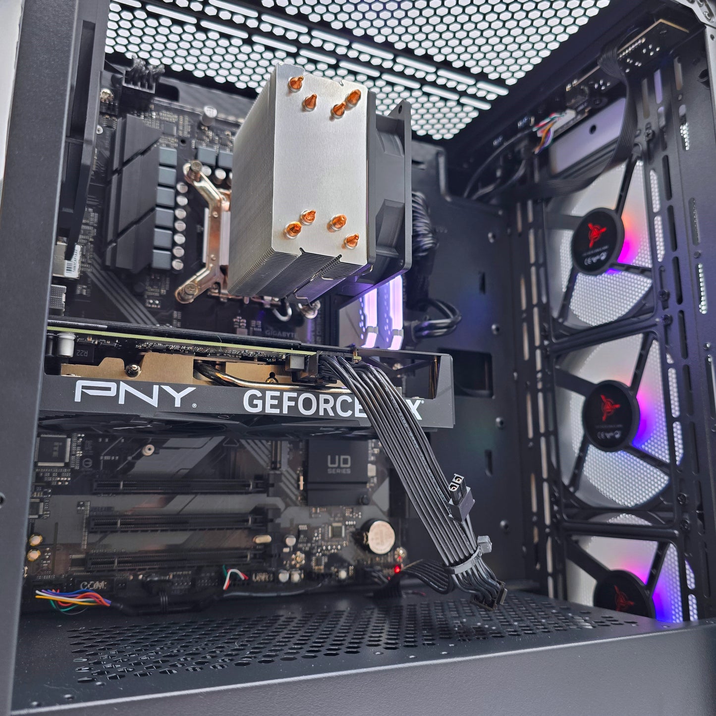 RTX 4060, Intel i5-13400F, 16GB RAM, 1TB NVMe, Skytech Nebula Prebuilt Desktop Gaming PC