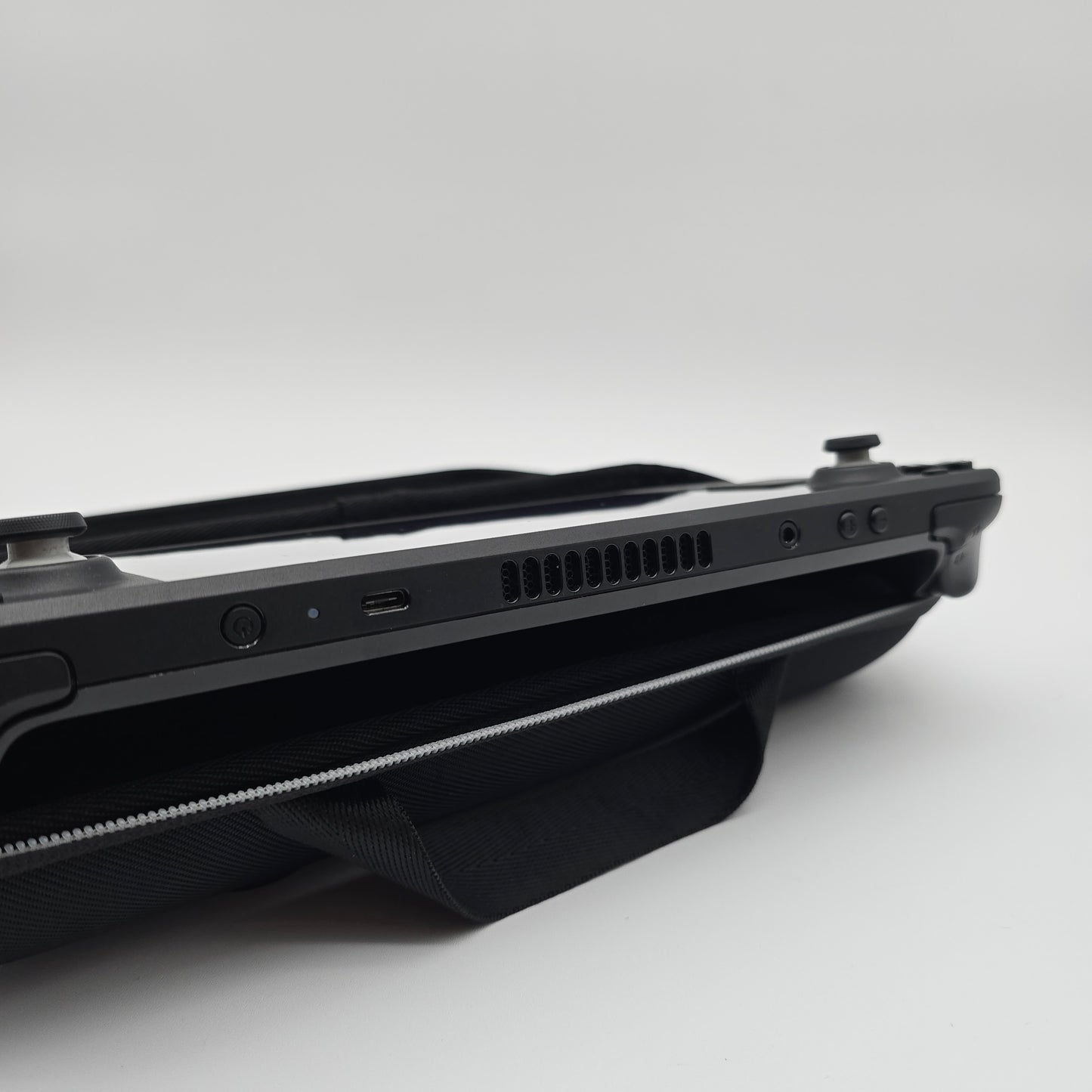 Valve Steam Deck LCD 1TB w/ Case