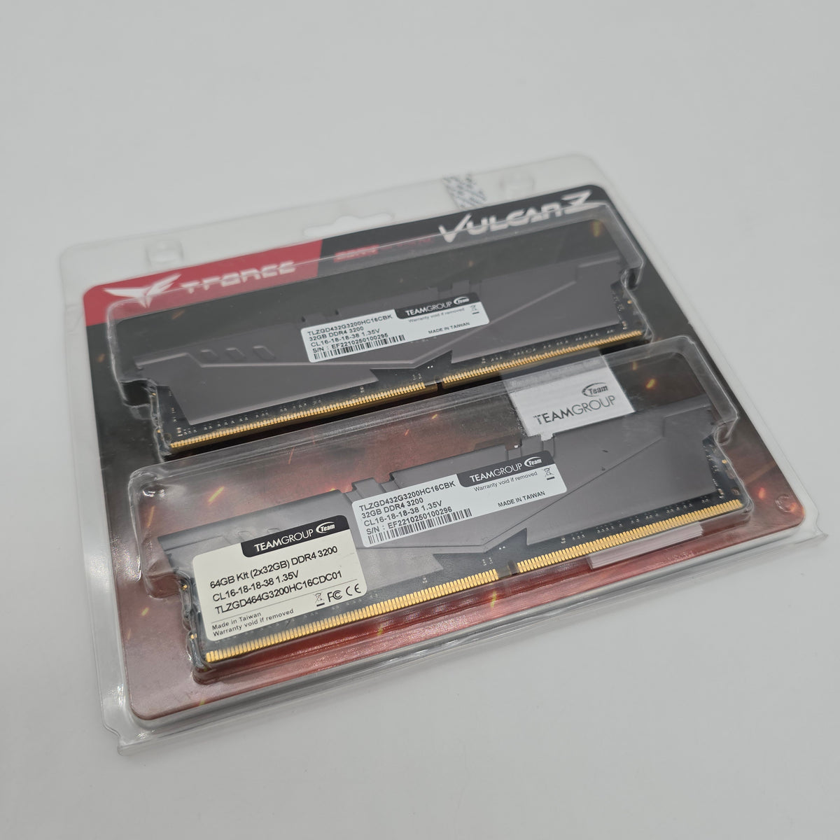 TeamGroup T-Force Vulcan Z 64GB DDR4, 3200MHz, CL16, Desktop Gaming Memory RAM (2x32GB)
