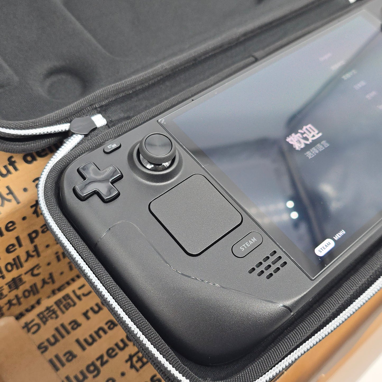Valve Steam Deck OLED 1TB, Handheld Gaming Console