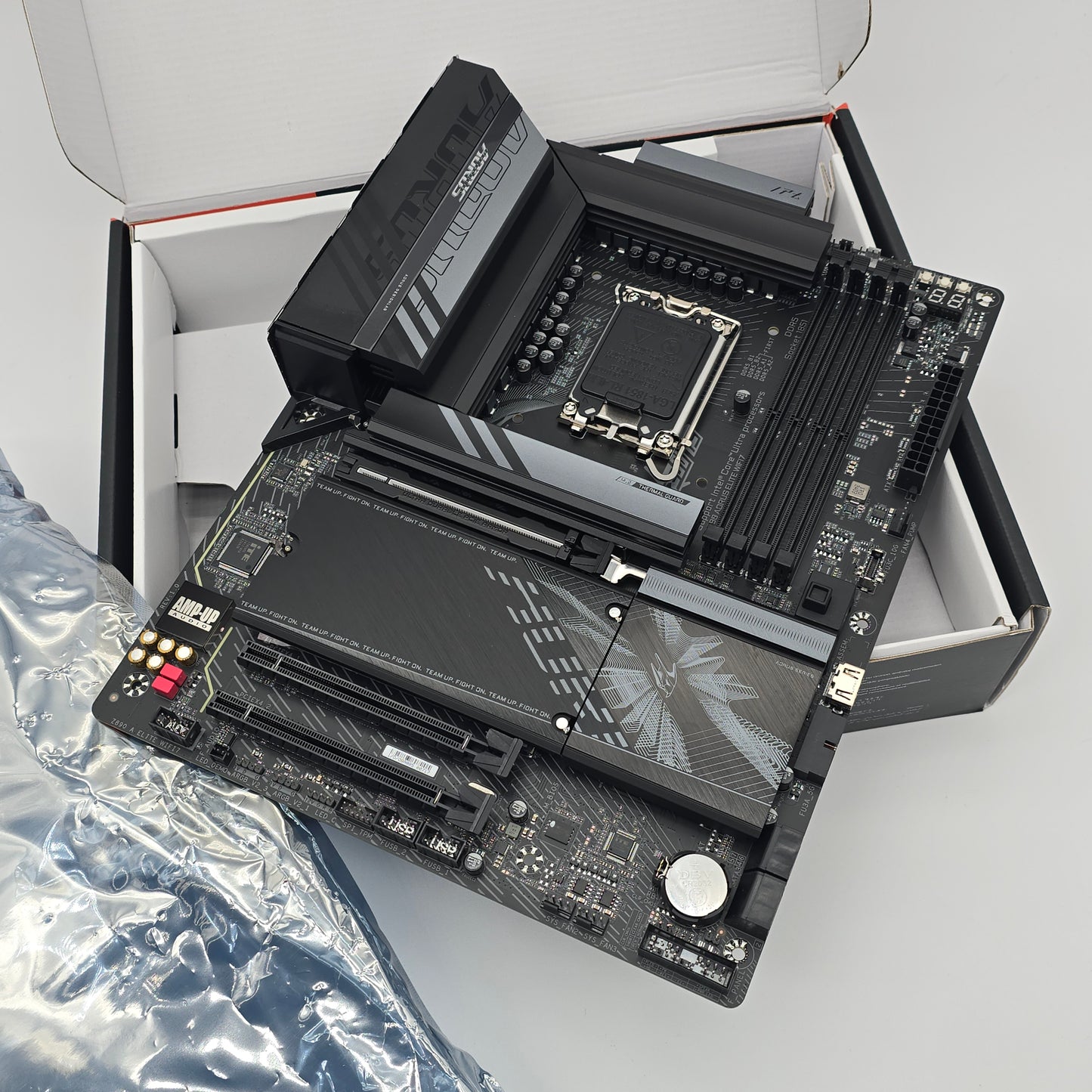 GIGABYTE Z890 AORUS Elite WIFI7, Intel Core Ultra LGA 1851 Motherboard