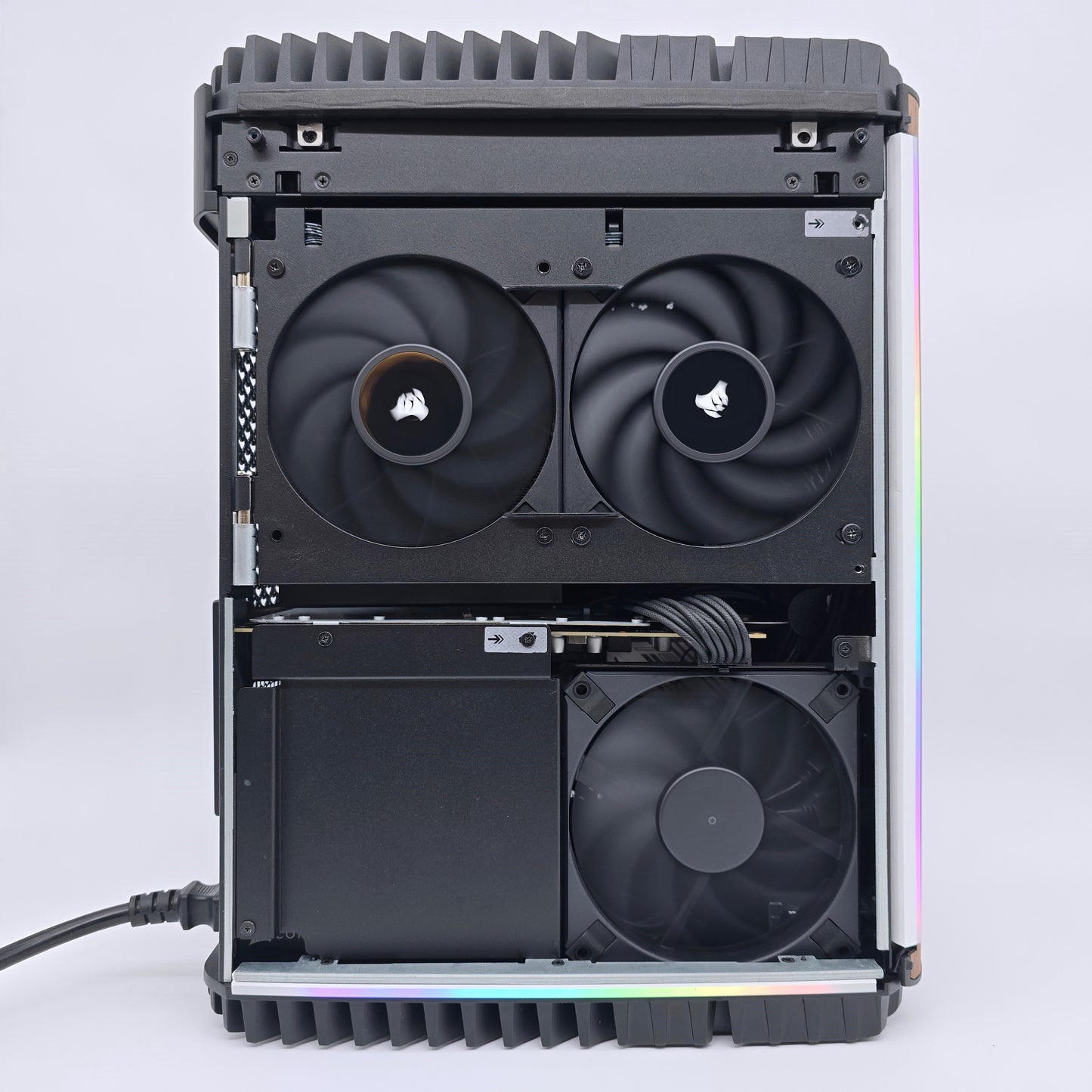 RTX 4090, Intel i9-14900K, 64GB DDR5, 4TB NVMe, Corsair ONE i500 ITX Gaming PC Liquid Cooled