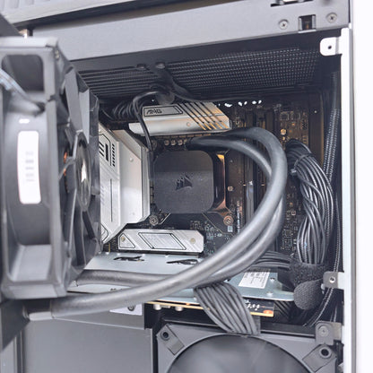 RTX 4090, Intel i9-14900K, 64GB DDR5, 4TB NVMe, Corsair ONE i500 ITX Gaming PC Liquid Cooled