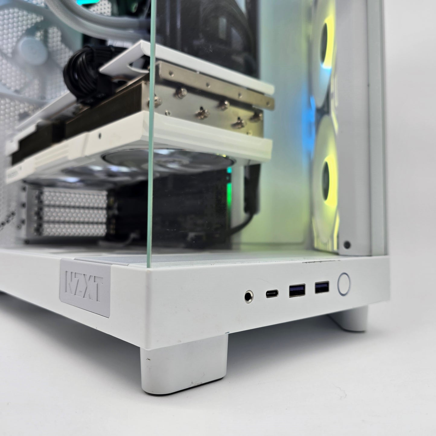 RX 7900XTX, Ryzen 7 7800X3D, 32GB DDR5, 3TB NVMe, Custom Prebuilt Liquid Cooled Gaming PC