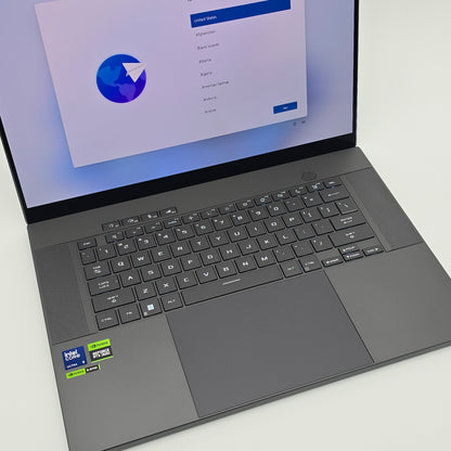 ASUS ROG Zephyrus G16 OLED, NVIDIA RTX 4090, Ultra 9 185H, 32GB RAM, 2TB NVMe, QHD+ 240Hz OLED