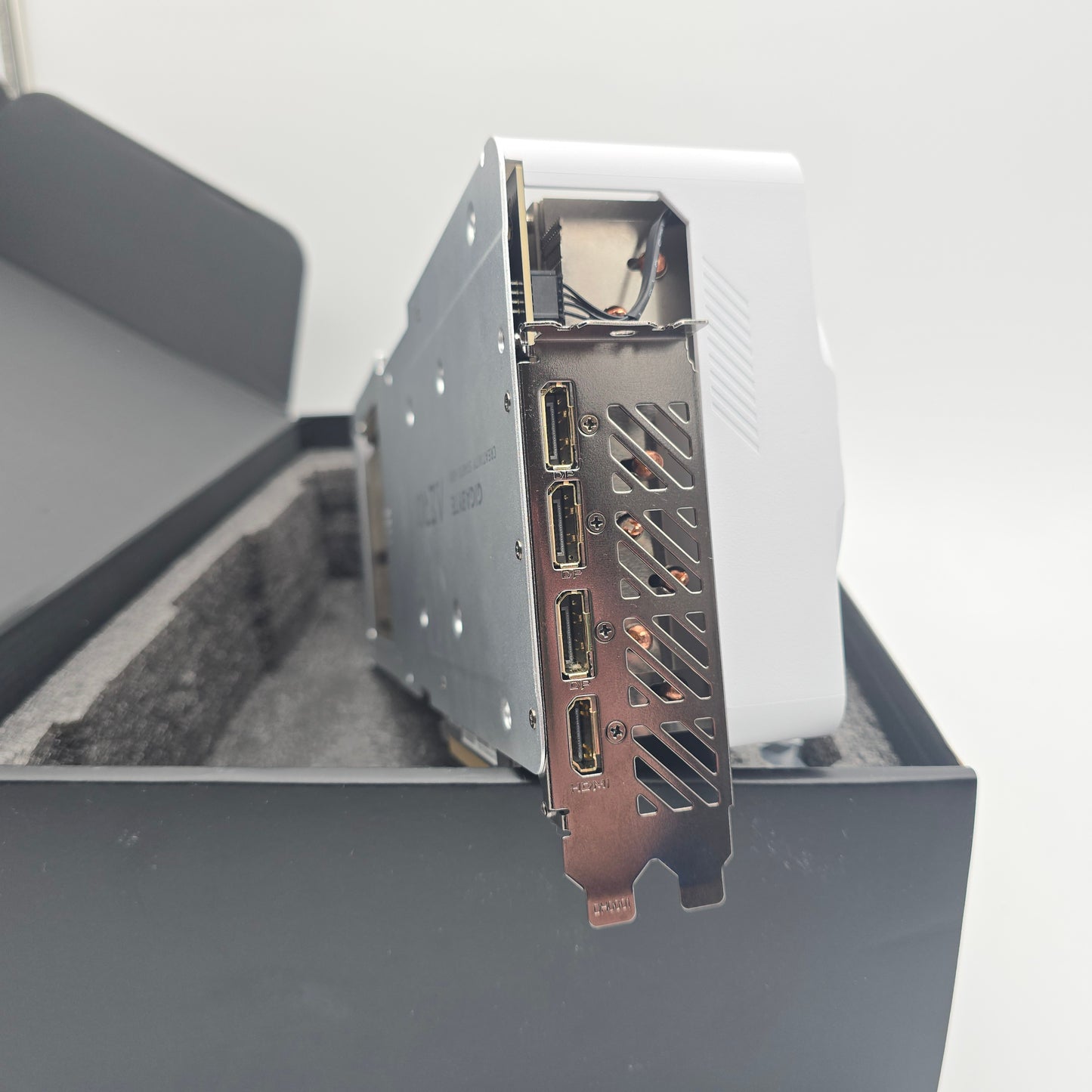 RTX 4080 Gigabyte AERO OC 16GB White, NVIDIA Gaming Graphics Card GPU