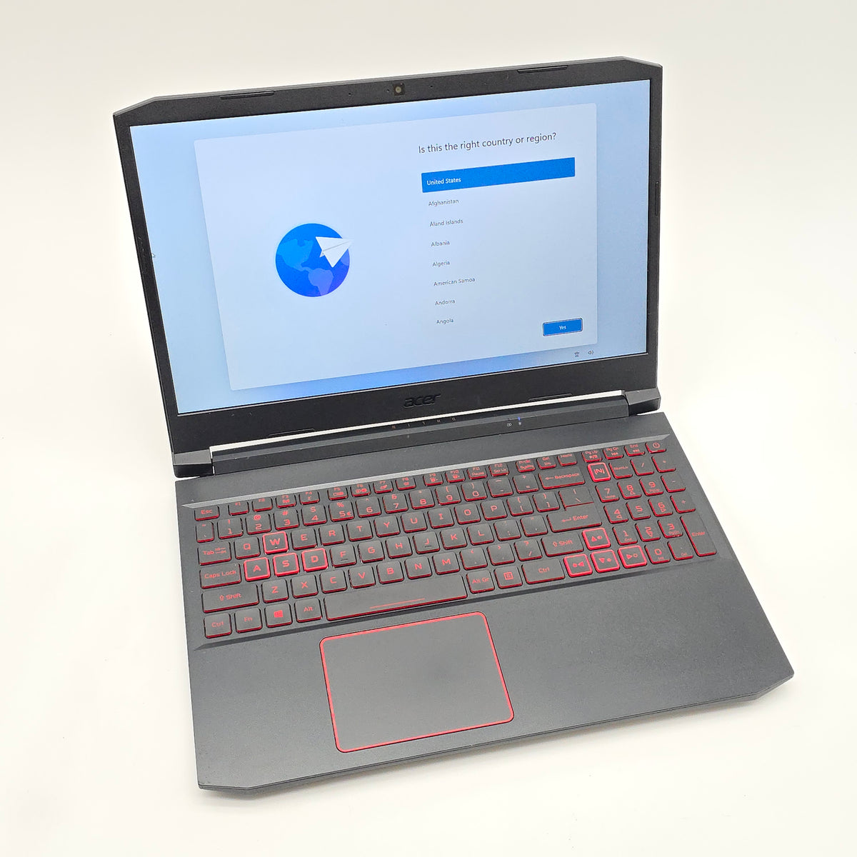 Acer Nitro 5, RTX 3050, Intel Core i5-10300H, 32GB DDR4, 15.6" FHD 144Hz, Windows Gaming Laptop