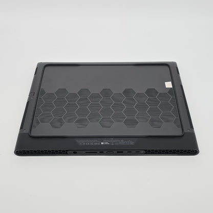 Alienware M18, RTX 4090, Intel i9-13980HX, 64GB DDR5, 4TB NVMe, 18" QHD 240Hz Gaming Laptop