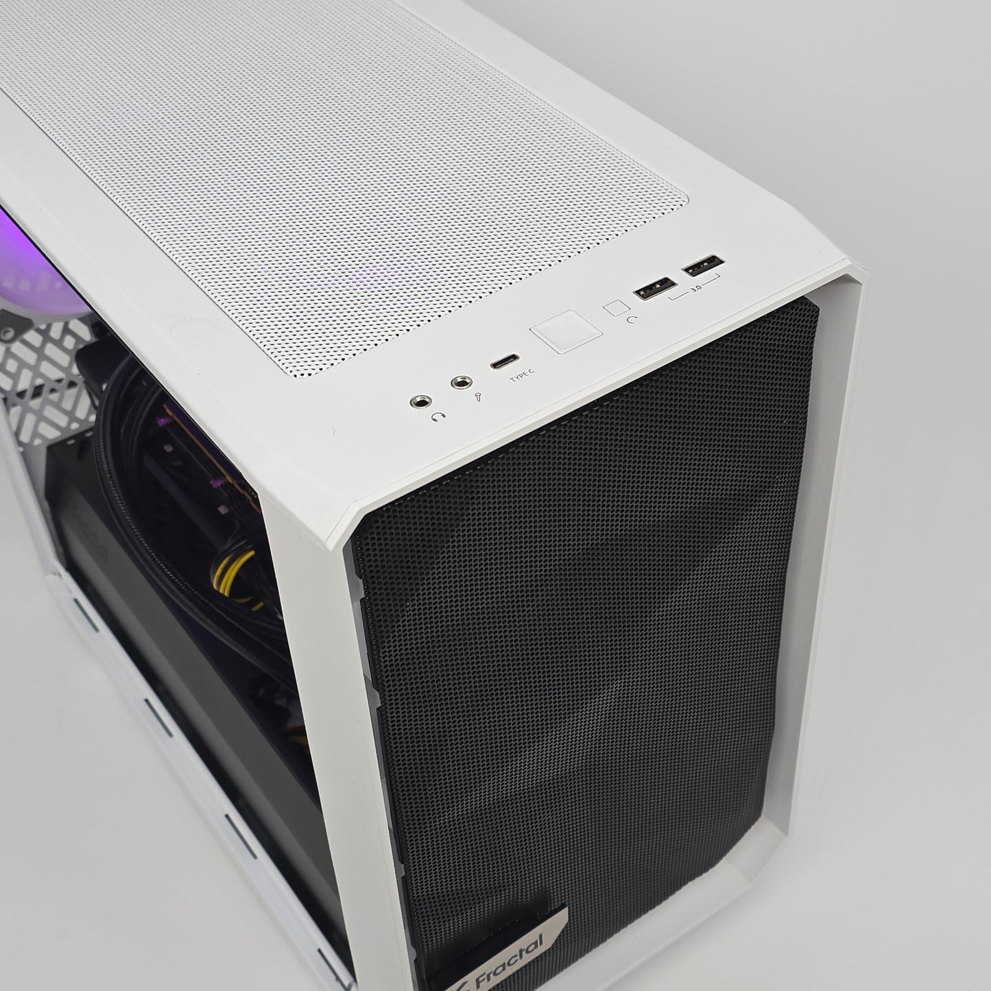 AMD RX 6600, Ryzen 5 4600G, 16GB RAM, 1TB NVMe, Mini-ITX Liquid Cooled Gaming PC