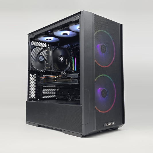 RX 6800 XT, Ryzen 7 7700X, 32GB DDR5, 2TB NVMe, Custom Lian Li RGB Gaming PC