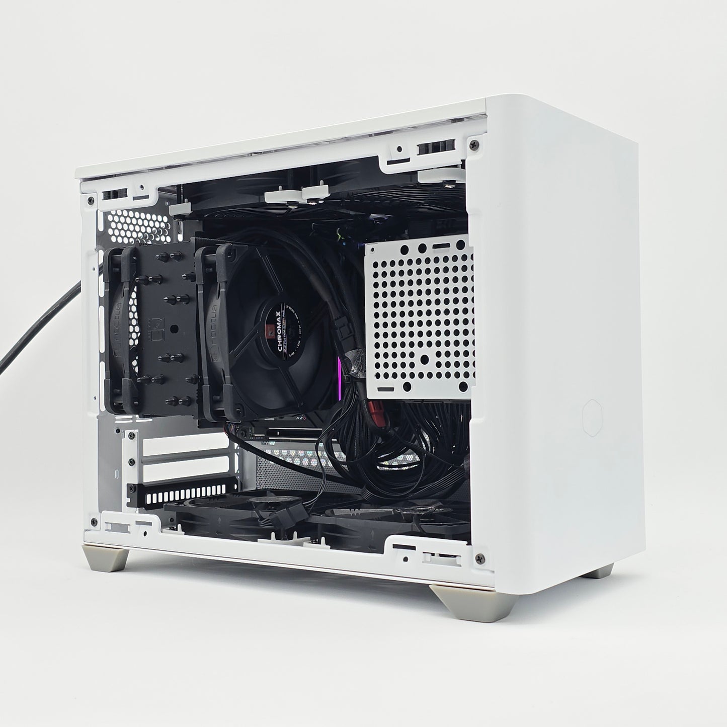 AMD Ryzen 9 7950X3D, 96GB DDR5, 2TB NVMe, Mini-ITX White Workstation Gaming PC