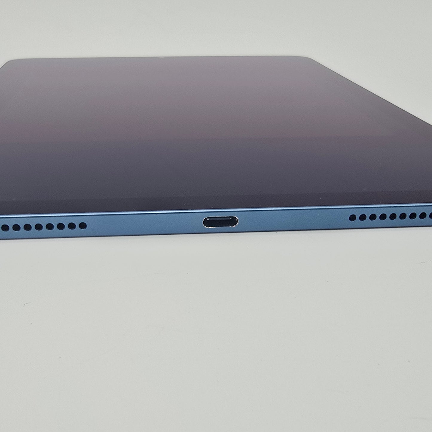 Apple iPad Air 5th Gen, Blue, Apple M1 Chip, 10.9", 256GB, WiFi, Apple Tablet