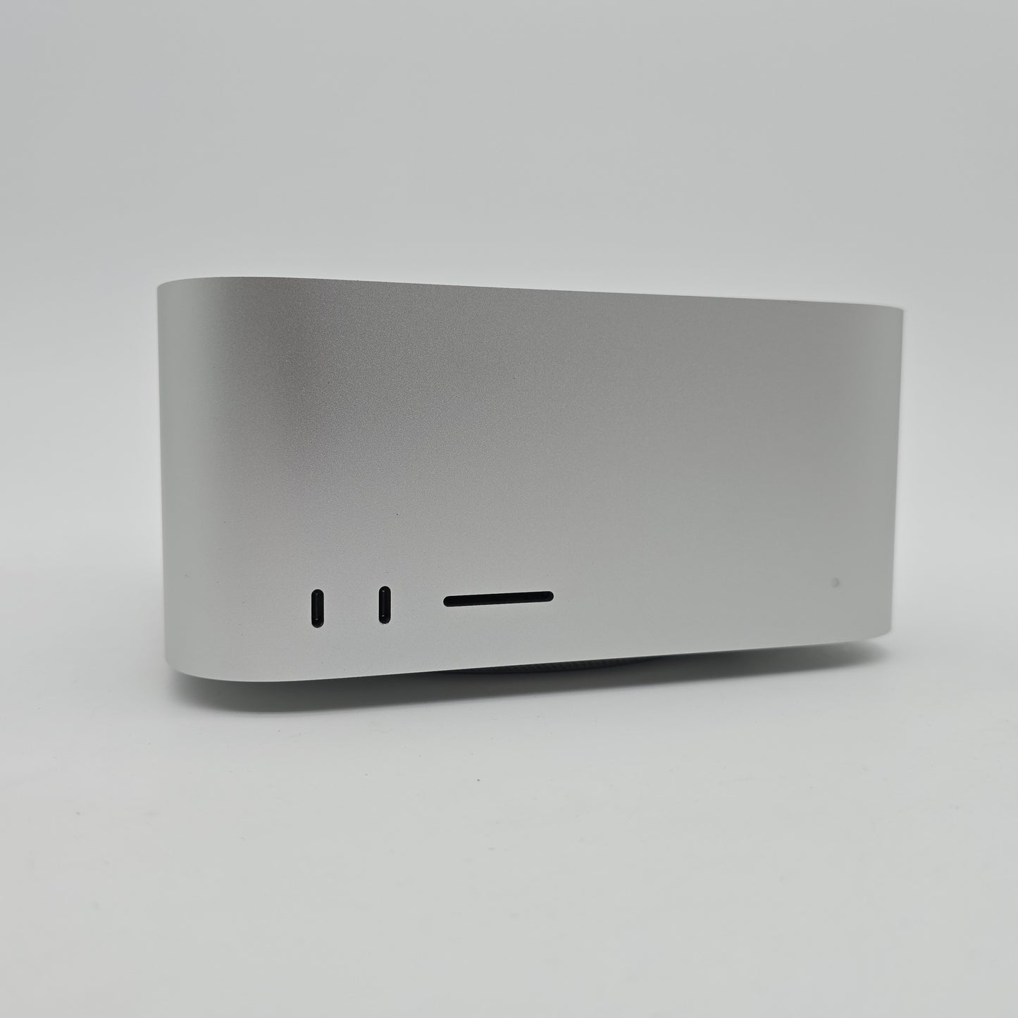 Apple Mac Studio (2022), Apple M1 Max, 2TB NVMe SSD, 32GB DDR5, Workstation Desktop PC