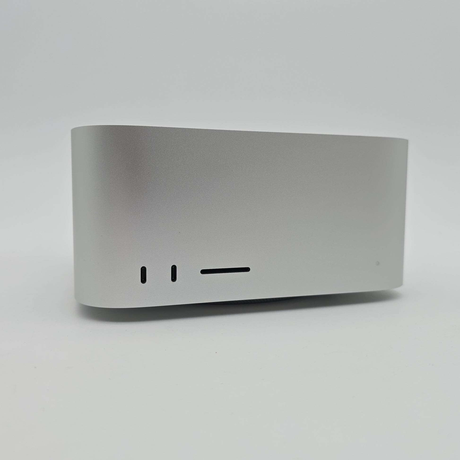 Apple Mac Studio (2022), Apple M1 Max, 2TB NVMe SSD, 32GB DDR5, Workstation Desktop PC