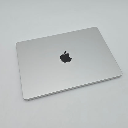 Apple Macbook Pro 14" 2024, M4 Chip, 16GB DDR5, 512GB NVMe, 14.2" Retina Display, Apple Workstation Laptop