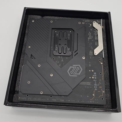 ASRock B650E Taichi WiFi, Socket AM5 AMD Gaming Motherboard