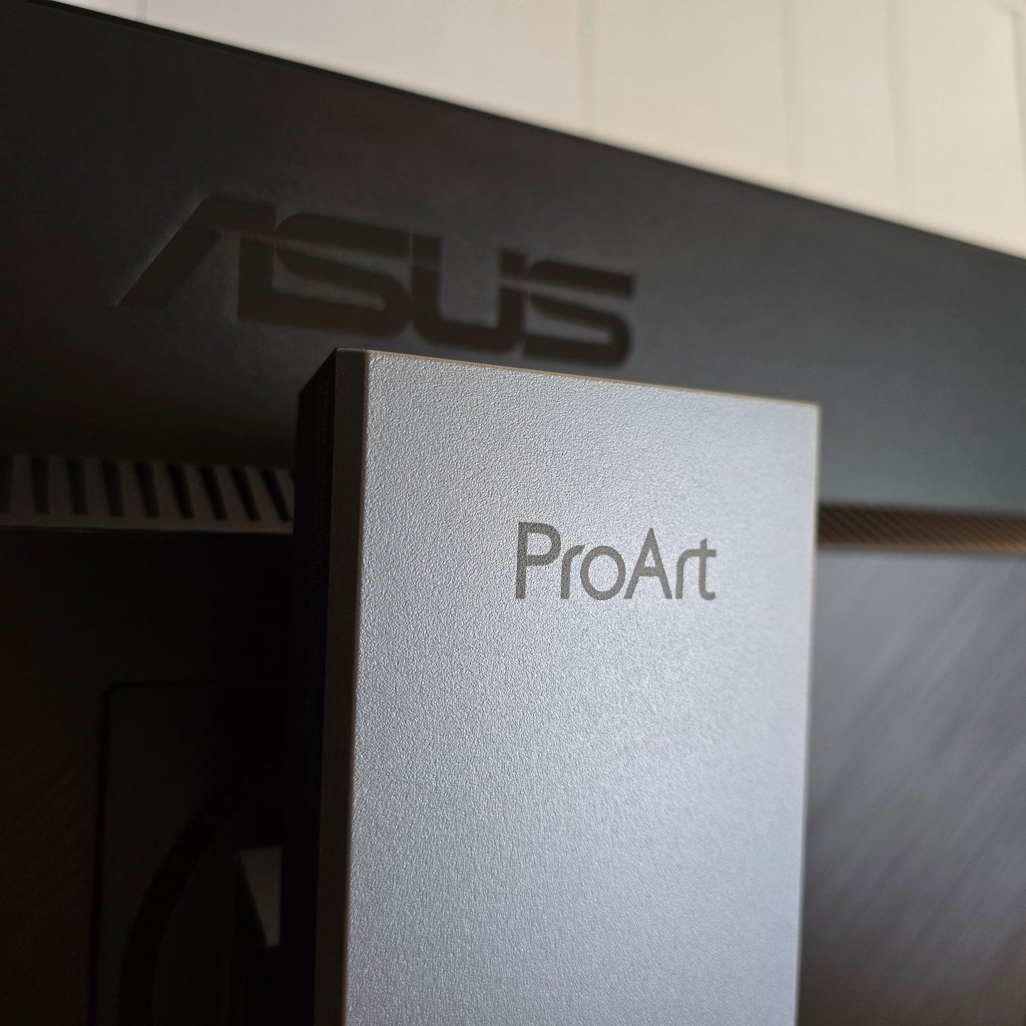 ASUS ProArt 27" Monitor, 1440P WQHD (2560x1440p), Calman Verified Color Accuracy, PA278QV, Like New