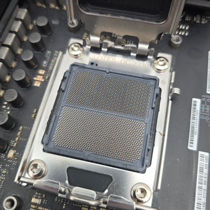ASUS ROG Crosshair X670E Extreme, Socket AM5, Gaming Desktop Motherboard