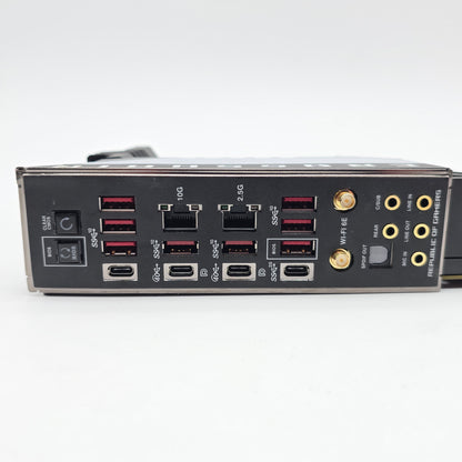 ASUS ROG Crosshair X670E Extreme, Socket AM5, Gaming Desktop Motherboard
