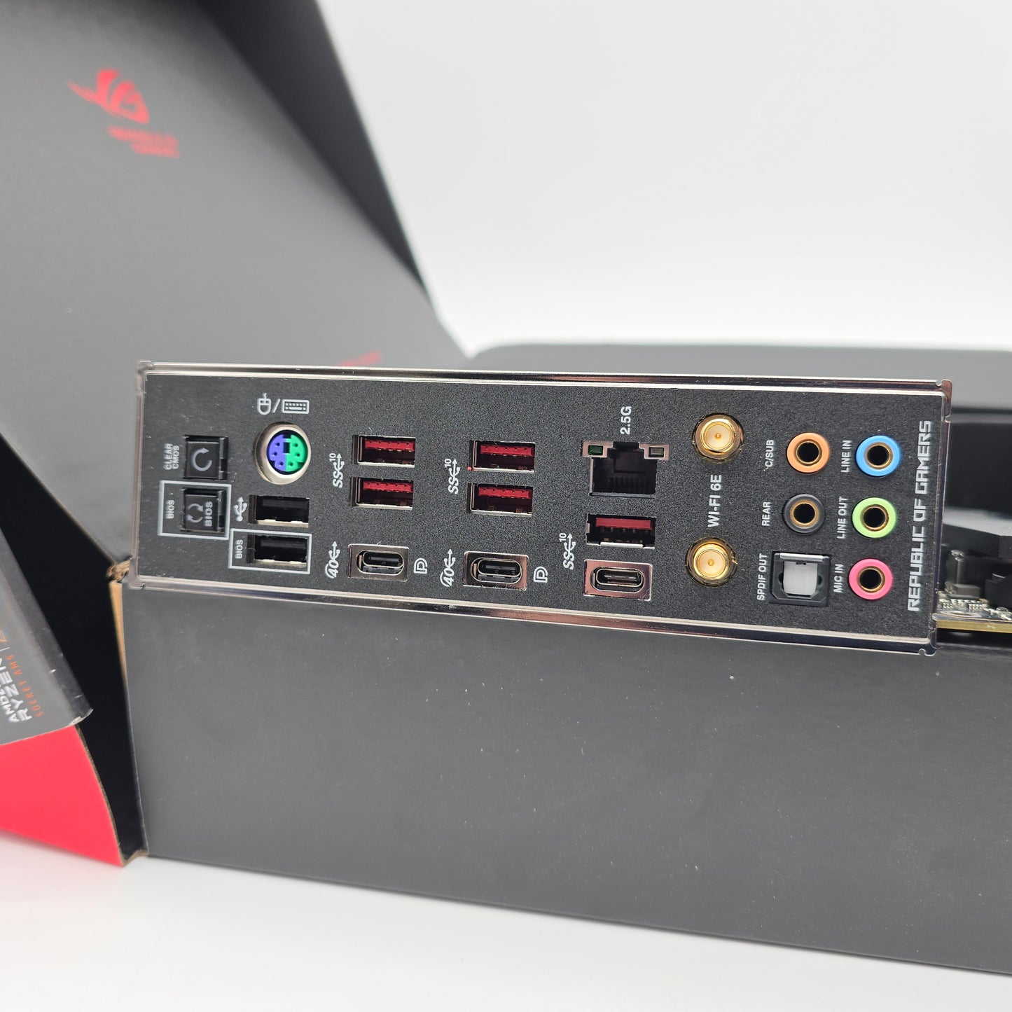ASUS ROG Crosshair X670E Gene, AMD Socket AM5, ATX Desktop Gaming Motherboard