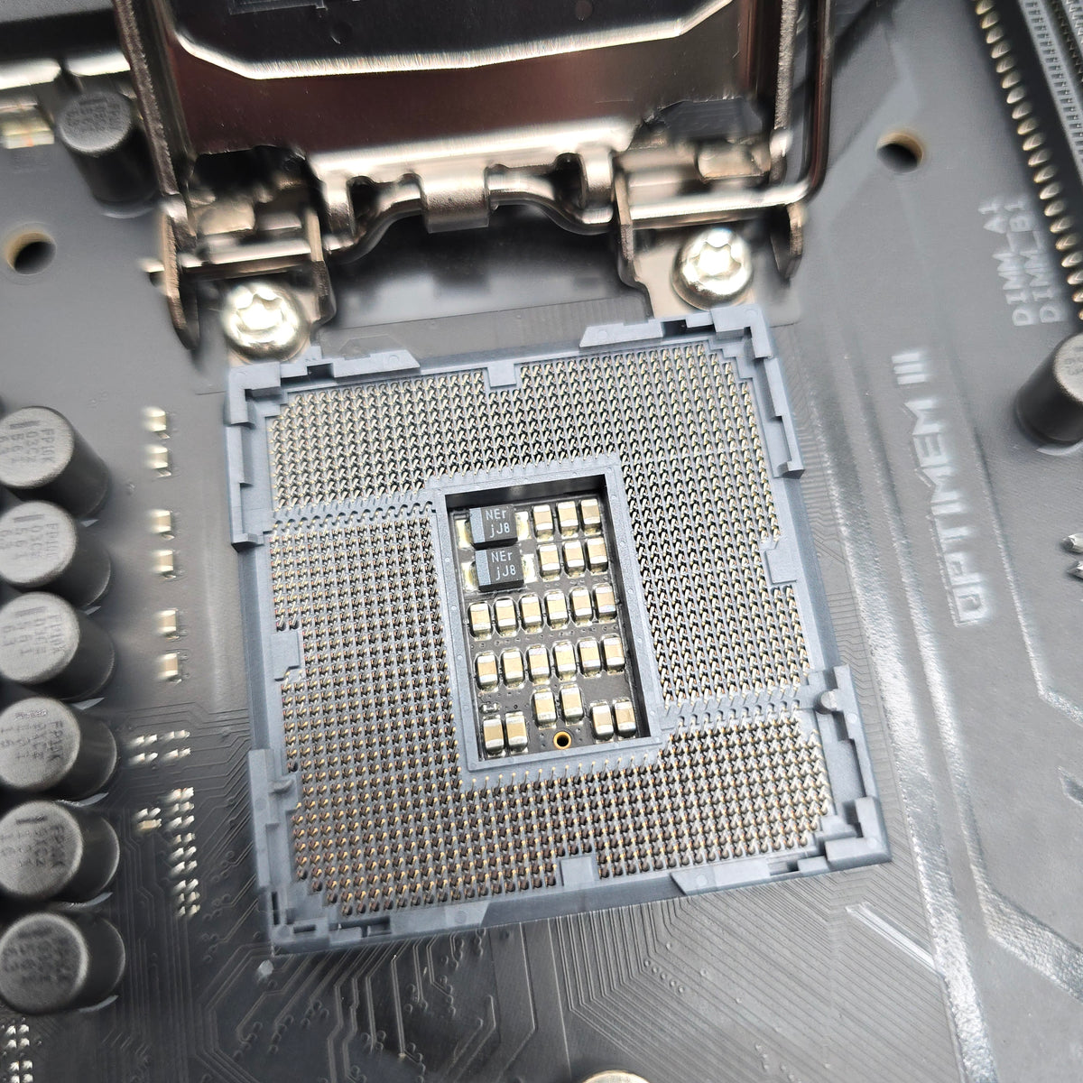 ASUS ROG Maximus XII Apex, Intel LGA 1200 Socket ATX Gaming Motherboard