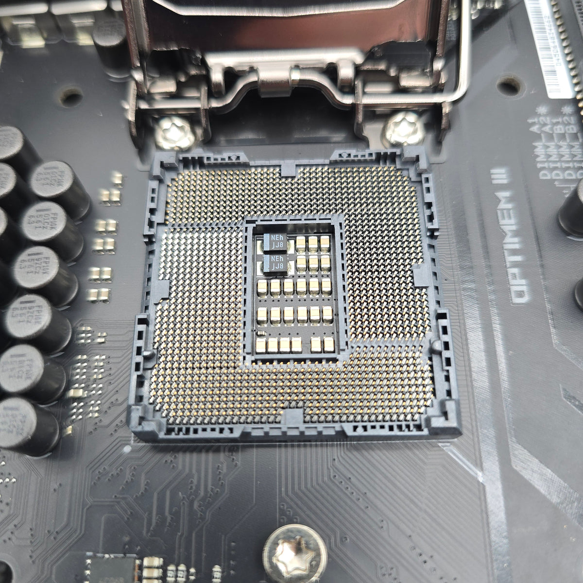 ASUS ROG Maximus XII Formula, Intel LGA1200 Socket ATX Gaming Motherboard