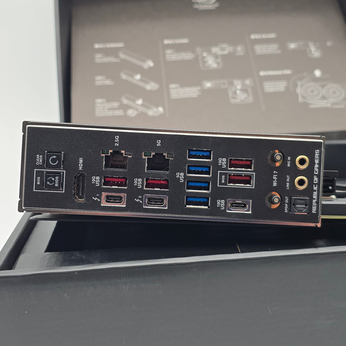 ASUS ROG Maximus Z890 Hero BTF, Intel Socket LGA 1851, ATX Desktop Gaming Motherboard