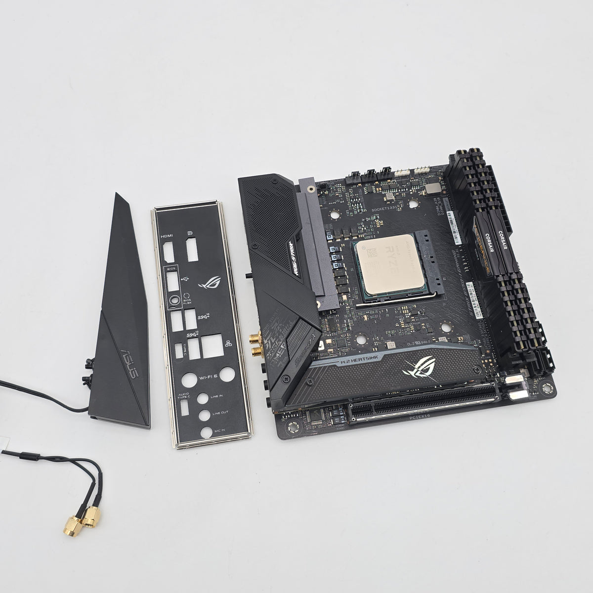 ASUS ROG Strix B550-I Gaming Motherboard, AMD Ryzen 7 5800X, 32GB Corsair Vengeance LPX DDR4 3600MHz RAM Combo