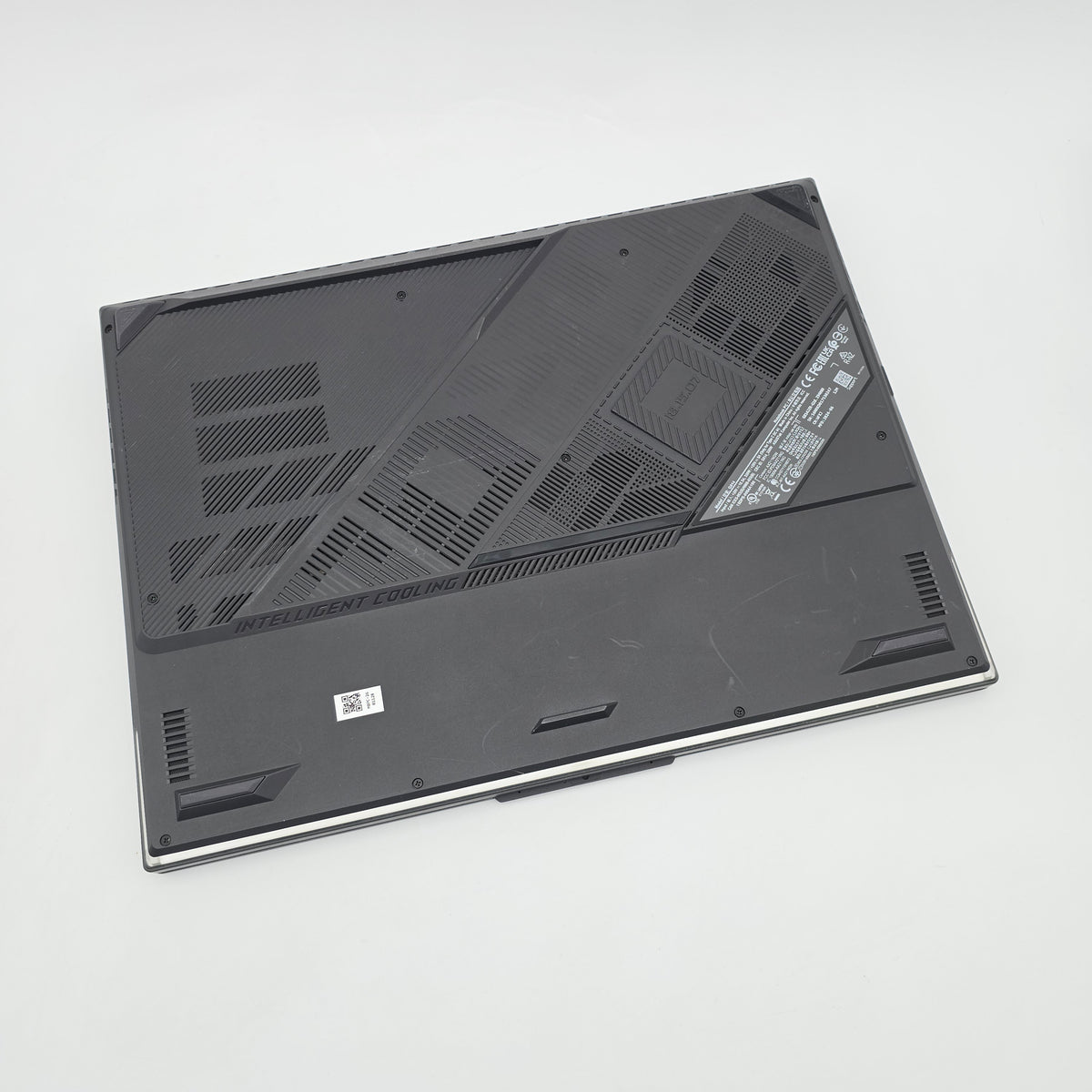ASUS ROG Strix G18 (G814), RTX 4080, Intel Core i9-14900HX, 32GB DDR5, 18" WQXGA 240Hz, Windows Gaming Laptop