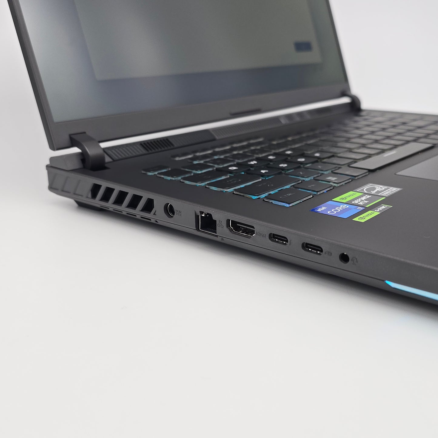 ASUS ROG STRIX G16 G614JV, RTX 4060, Intel Core i7 13650HX, 16GB RAM, FHD+ 165Hz Gaming Laptop