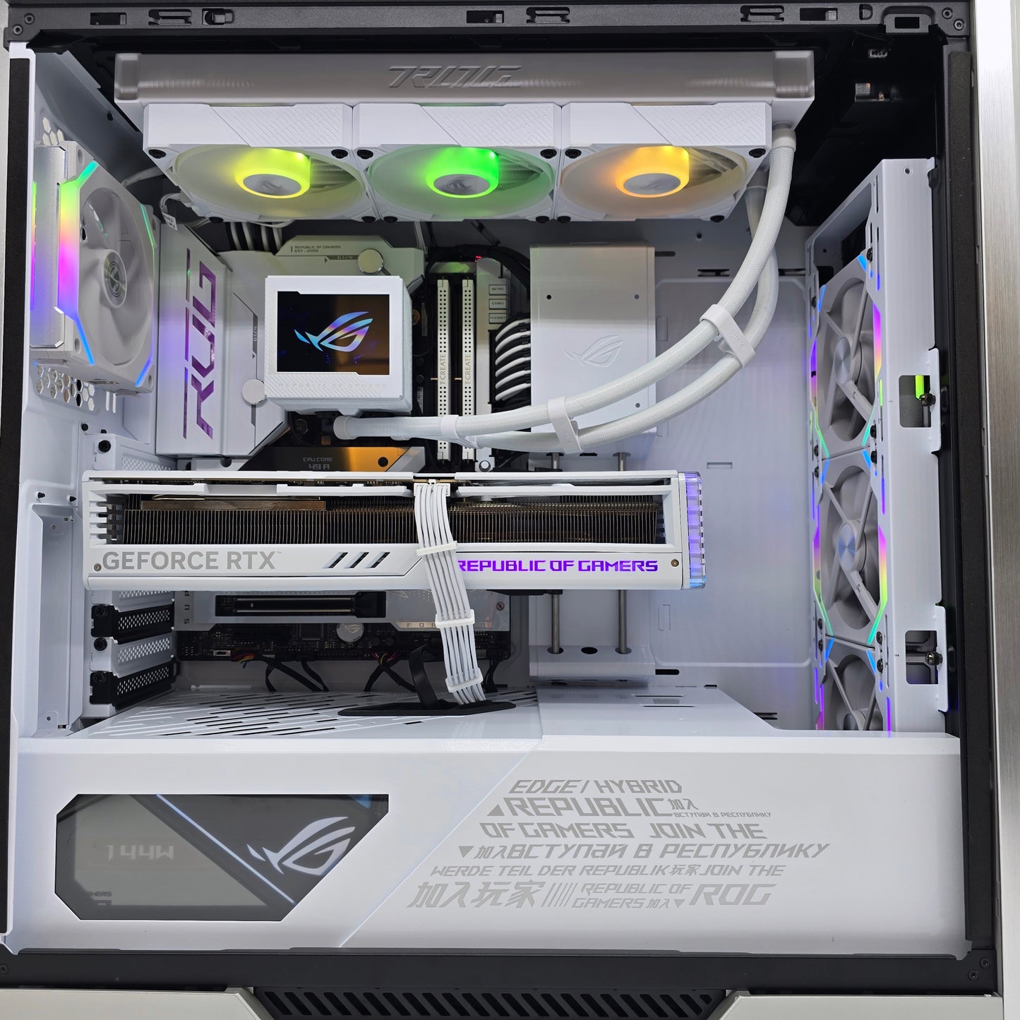 RTX 4090, Intel i9-14900K, 64GB DDR5, 4TB NVMe, Z790, Custom White ROG STRIX Gaming PC