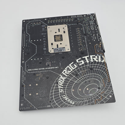 ASUS ROG STRIX X670E-A Gaming WiFi, AM5 ATX Desktop Gaming Motherboard