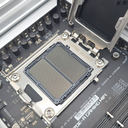 ASUS ROG STRIX X670E-A Gaming WiFi, AM5 ATX Desktop Gaming Motherboard